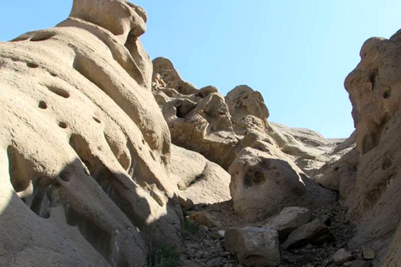 از روستای ارواح سنگی تهران چه می دانید؟!