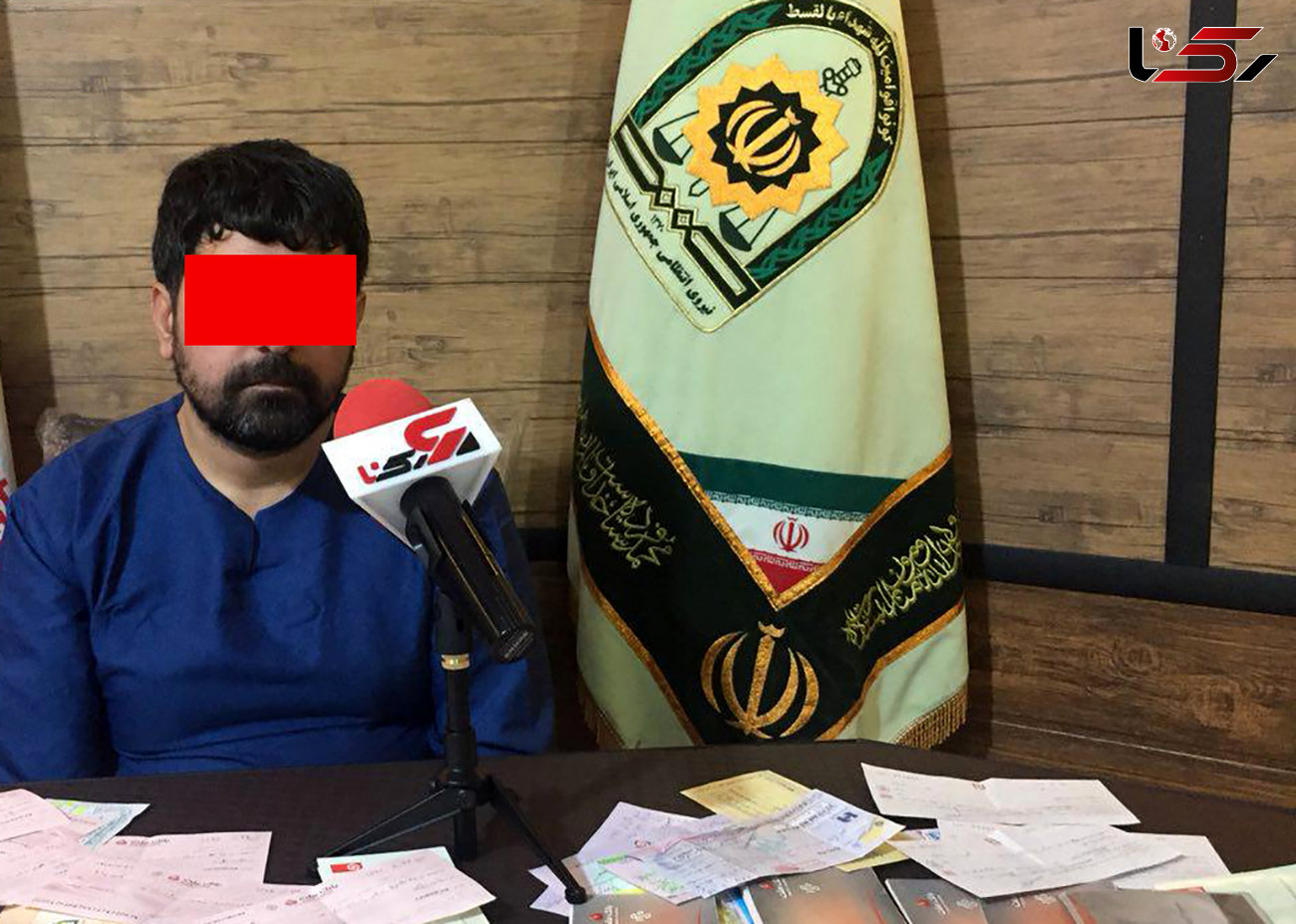دستگیری کلاهبردار 52 میلیارد تومانی با 490 حساب بانکی / 5 دختر تهرانی خود را در اختیار این مرد شیطان صفت گذاشته بودند +فیلم و عکس