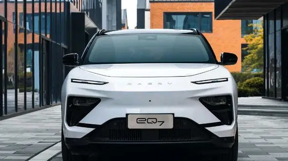 شاسی‌بلند برقی جدید هواوی و چری به‌لطف موتور بنزینی، بُرد چشمگیر ۱۶۲۷ کیلومتری دارد