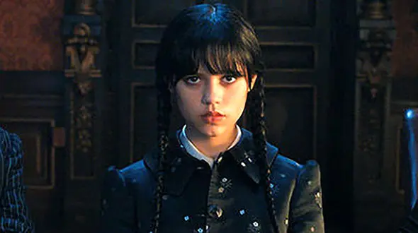 این دختر جادوگر جدید جهان است ! / آینده در دستان اوست ! + عکس وفیلم