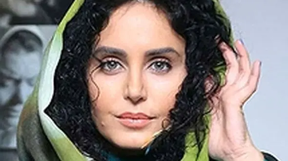 عکس عجیب از الناز شاکردوست در پشت صحنه  فیلم نرگس آبیار !