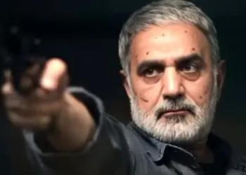 فیلم/ پرویز پرستویی حلال خورترین بازیگر سینمای ایران: 50 درصد جانبازی دارم.../ تمام بدنم تیکه پاره است/ ماشین که چپ شد...!