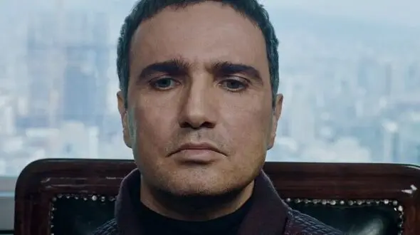 زندگی محمدرضا فروتن از فرار و فرودها در سینما تا خوانندگی و بازی در مانکن + عکس