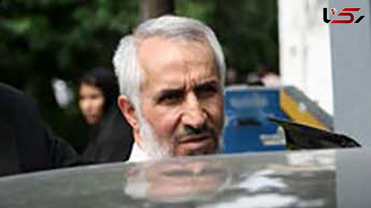نگران نشوید! برادر احمدی نژاد سکته کرده است+عکس