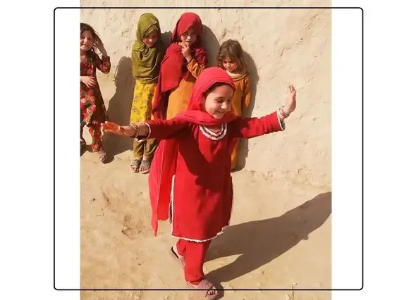 آن‌سوی دکمه شلیک موشک، کودکی در ایران دارد می‌رقصد + فیلم