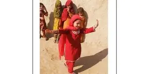 آن‌سوی دکمه شلیک موشک، کودکی در ایران دارد می‌رقصد + فیلم