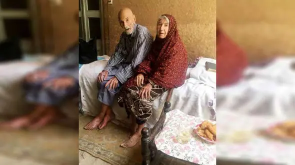 اجسادی که برای لاشخورها در دخمه چیده می شدند / گفتگو با بازمانده سالارهای زرتشتیان در یزد + عکس