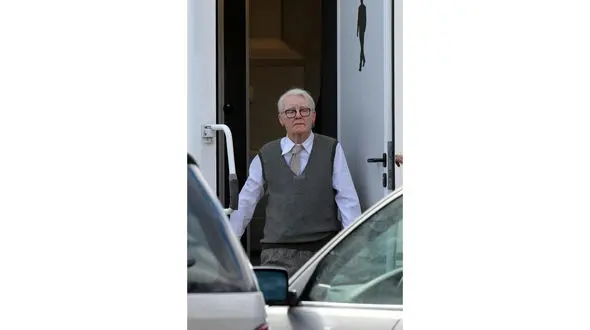 روایتی ترسناک از سفر یک معلم آواز در قطار آلمان +عکس