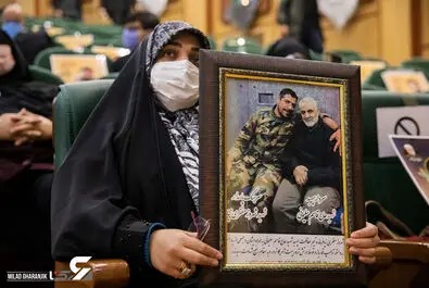مراسم بزرگداشت شهید سلیمانی در دانشگاه آزاد تهران مرکز