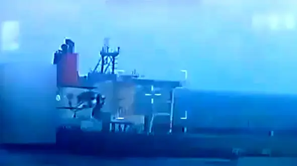 فیلم توقیف نفتکش SKIPPER توسط نیروی دریایی آمریکا