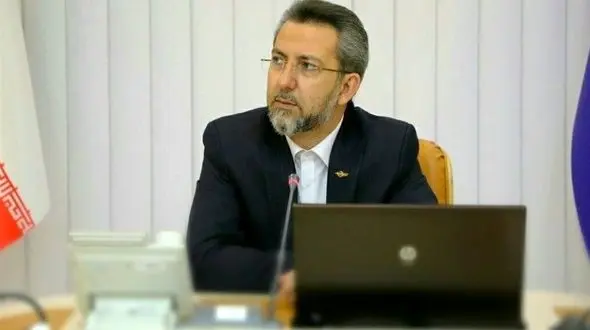 برخورد با قشم ایر از سوی هواپیمایی کشوری / شهروندی که فیلم را گرفته، کم لطفی کرده است  + فیلم