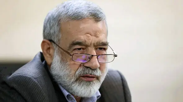 نماینده تهران: بازداشتی‌های فتنه ۸۸ در کنار وزیر تعاون چه می‌کنند؟