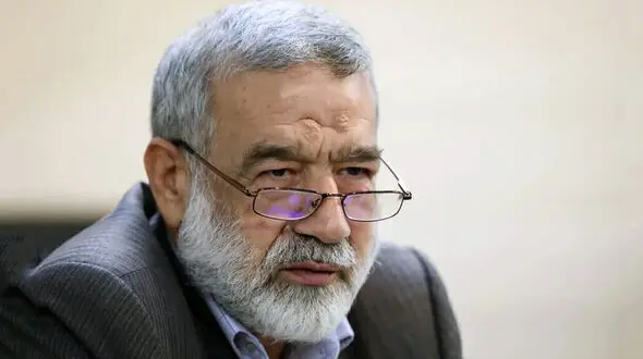 نماینده تهران: بازداشتی‌های فتنه ۸۸ در کنار وزیر تعاون چه می‌کنند؟