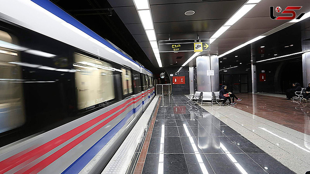 فقط ۷ ایستگاه خط ۷ مترو افتتاح شده است  و تنها دو رام قطار دارد