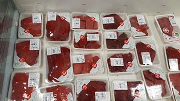 تذکر دادستانی به فروشگاه رفاه برای فروش گوشت تنظیم بازار با کد ملی