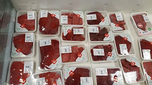تذکر دادستانی به فروشگاه رفاه برای فروش گوشت تنظیم بازار با کد ملی