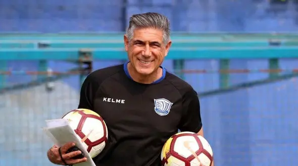 قطبی: هیچ نیازی به تبلیغ حضورم در تیم ملی نمی‌بینم/ ابقای اسکوچیچ عاقلانه‌ترین کار بود/ به صعود ایران خوشبین هستم