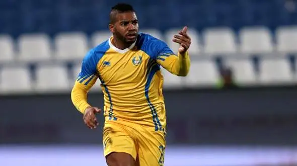 بازیکن برزیلی به قتل رسید + عکس
