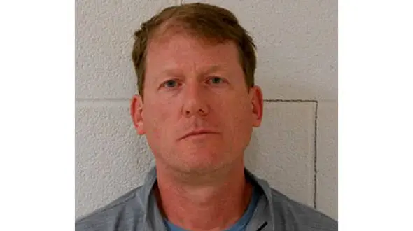 تجاوز به پسر 15 ساله در بوفه مدرسه / او دانش آموزان زیادی را بی عفت کرده است +عکس