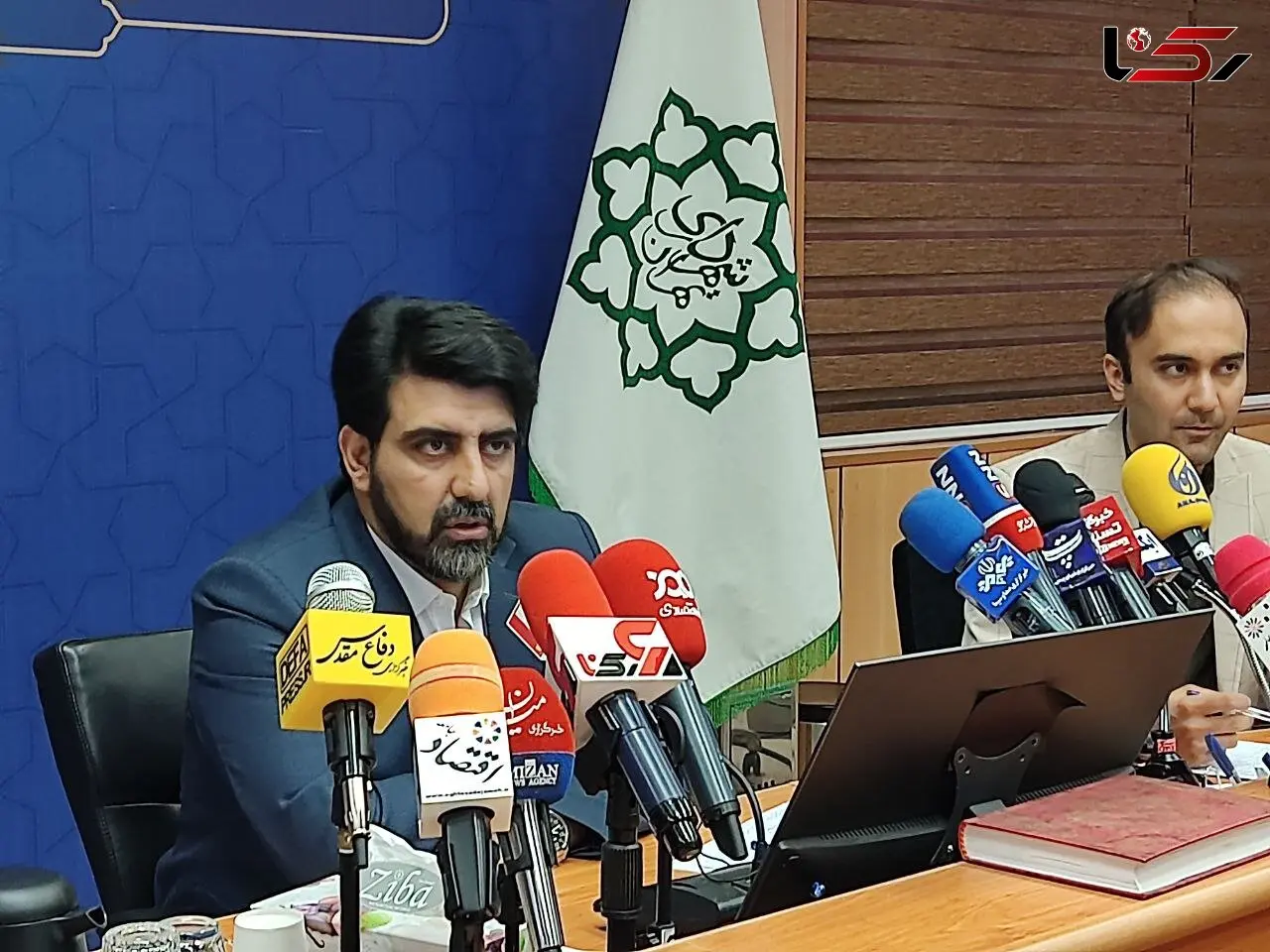 سخنگوی شهرداری تهران: طرح رایگان شدن مترو و اتوبوس به نفع مدیریت شهری است/ صرفه‌جویی در مصرف سوخت جایگزین درآمدهای بلیت می‌شود