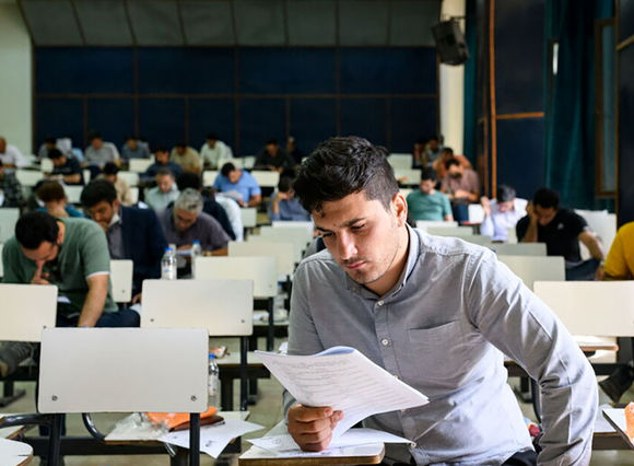 آموزش و پرورش بنگاه کاریابی نیست / عدم تناسب مدرک معلمان با دروس تدریسی موجب افت کیفیت آموزشی است