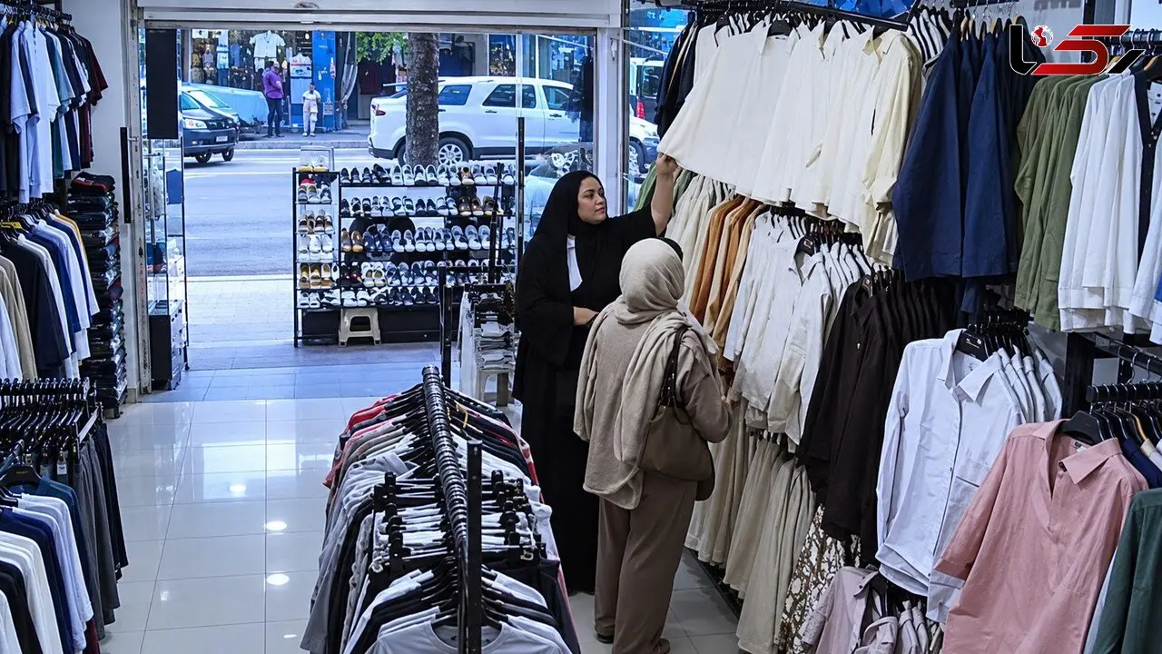 فیلم  چهره باز مادر و دختر سارق / با این تیپ و استایل ببینید چی سرقت می کنند؟!