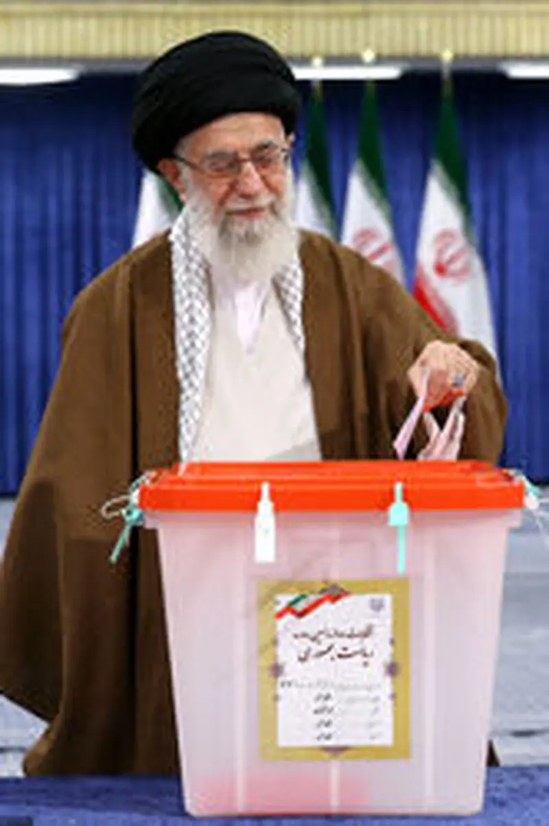 شرکت رهبر انقلاب در انتخابات ریاست جمهوری و شورای شهر