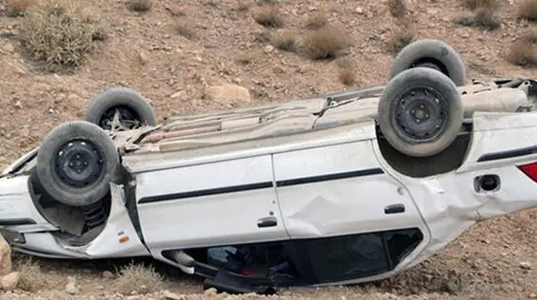 واژگونی مرگبار پژو پارس با 3 کشته در قشم