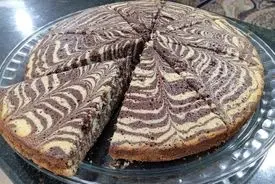 فیلم طرز تهیه کیک زبرا  / کیک دو رنگ نرم و پف‌دار 