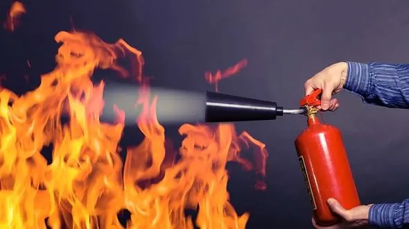 آتش‌سوزی مرگبار در کانکس یک معدن / 3 مرد یزدی جان باختند 