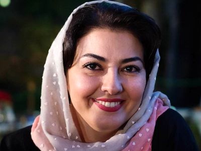 نگاهی به کودکی آناهیتا همتی در گذر 43 سال پیش / چقد شبیه بچه های قصه هاست