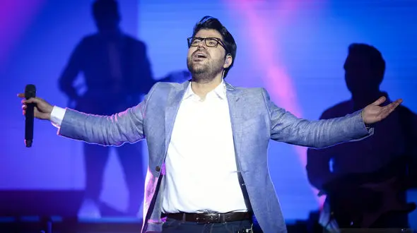 هر 20 روز یک قطعه جدید از حامد همایون