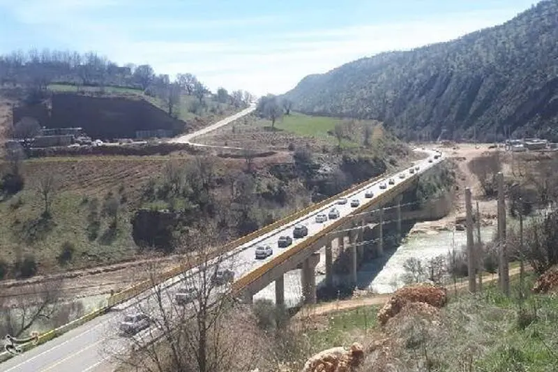 پل تنگ سریز بویراحمد پس از ۶ سال همچنان اسیر وعده‌ها؛دادستان هشدار داد