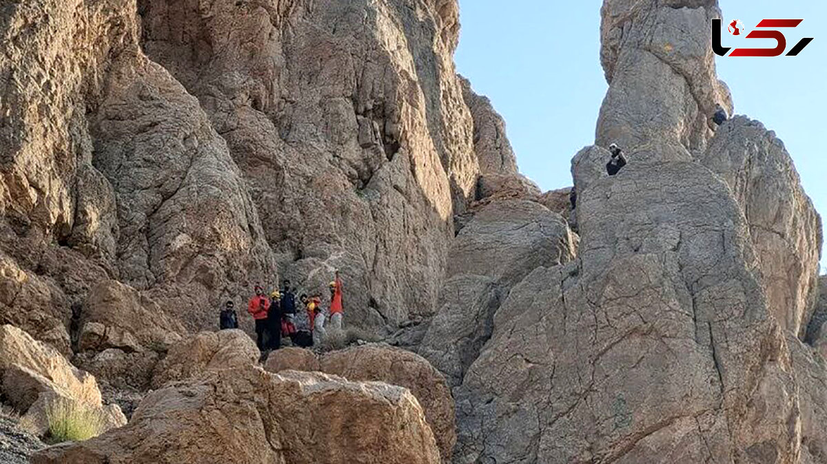 سقوط از کوه صفه جان مرد اصفهانی را گرفت /  برای چندمین بار رخ داد + عکس و فیلم