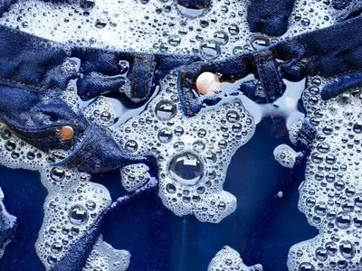 چطور شلوار جین خود را بدون آسیب بشوییم؟