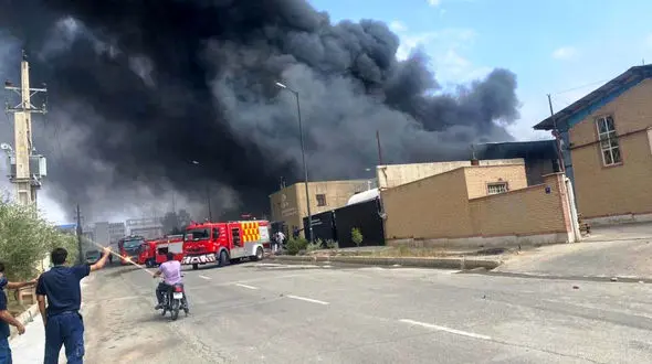 دستور قضائی برای پیگیری علت آتش‌سوزی در شهرک صنعتی ایوانکی صادر شد