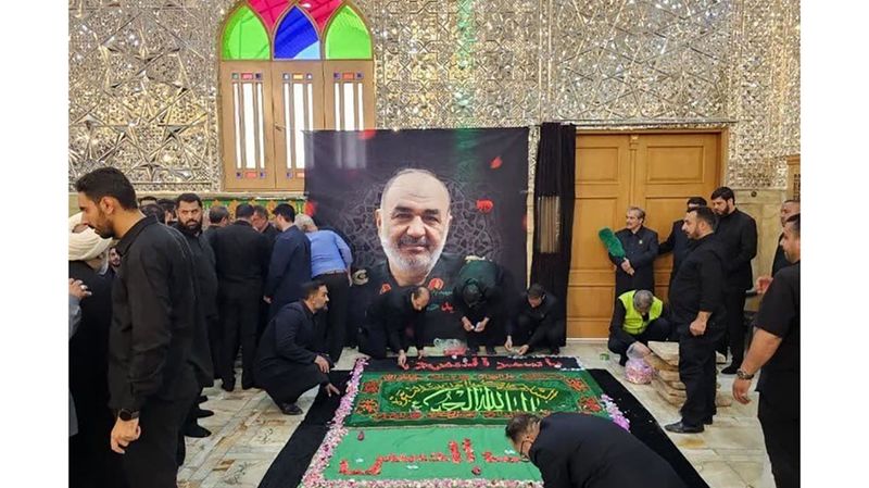  پیکر شهیدان سرلشکر سلامی وسردار شانه‌ئی در شهر ری به خاک سپرده شد