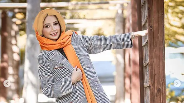 زرافه صورتی وسط تفریح شبنم قلی‌خانی! قاب متفاوتی که حسابی جلب توجه کرد