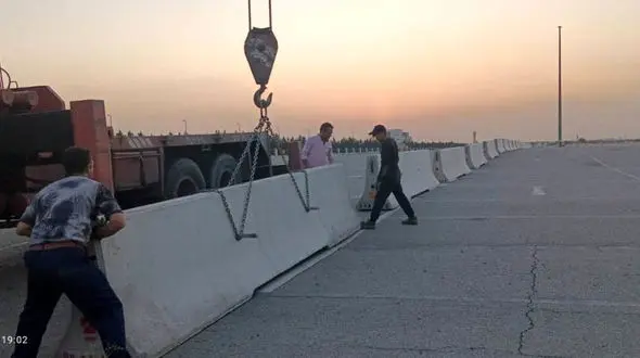  ساماندهی پارکینگ های حرم مطهر برای خودروهای زائران امام راحل در منطقه 19