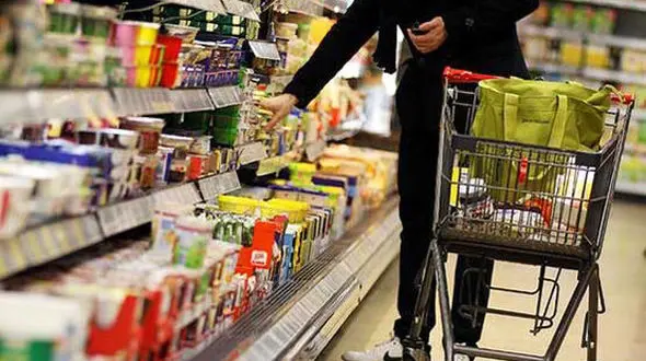 عرضه اقلام پرمصرف ۱۵ تا ۲۰ درصد ارزانتر از بازار 