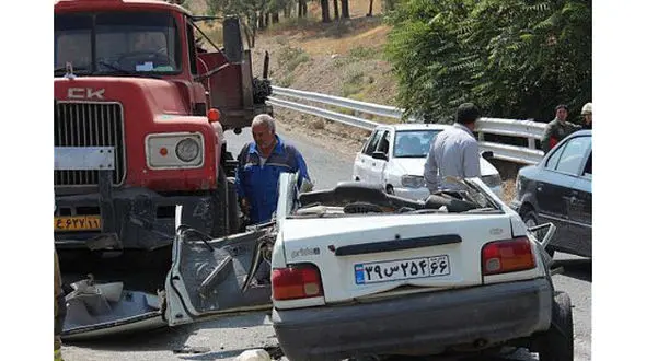 4 کشتـه در تصادف زنجیره‌ای جاده ساوه