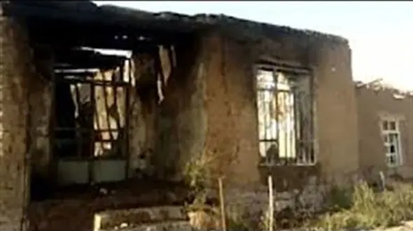 مرزبان فداکار دو نفر را از دل آتش نجات داد 