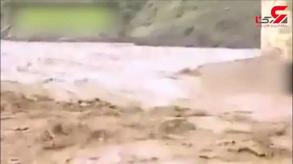 سیل پل هزار ساله لرستان را تخریب کرد 