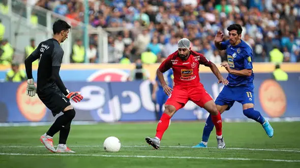 رییس پلیس تهران خبر داد / سنگ پران استادیوم آزادی شناسایی شده اند!