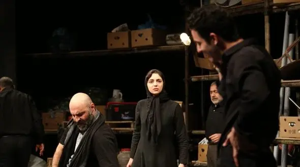 شیوع استفاده از الفاظ رکیک در تئاتر +عکس
