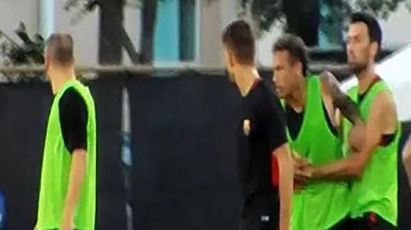 اخراج نیمار از تمرینات بارسلونا
