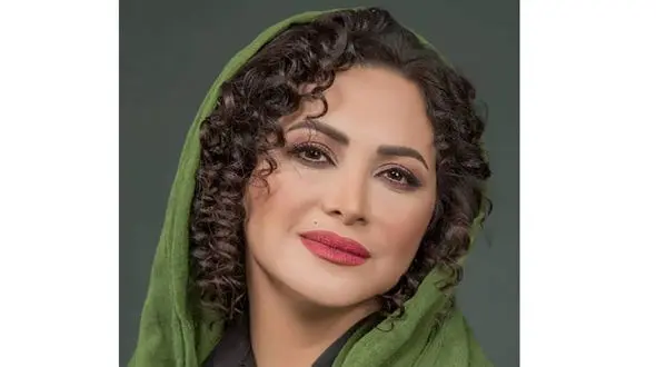 فیلم / بیب پول شدن کمند امیرسلیمانی در مهاجرت ! / پول خرید لباس هم نداشتیم !