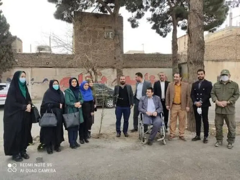 داستان_تلخ_قطع_شدن_پای_مدیر_مهربان_مدرسه_2 (1)
