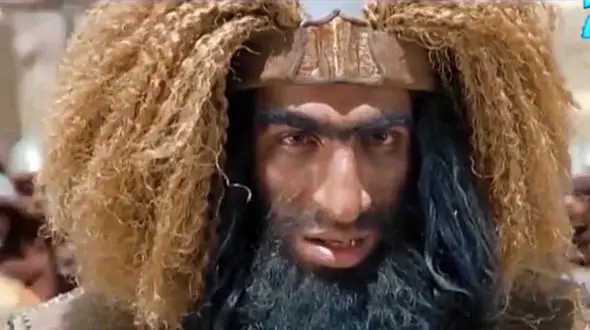 عکس سفر به تاریخ /  «غول لشکر زبیری» (سریال مختارنامه) در کنار «مریم امیرجلالی» / فقط تفاوت قد رو ببینید