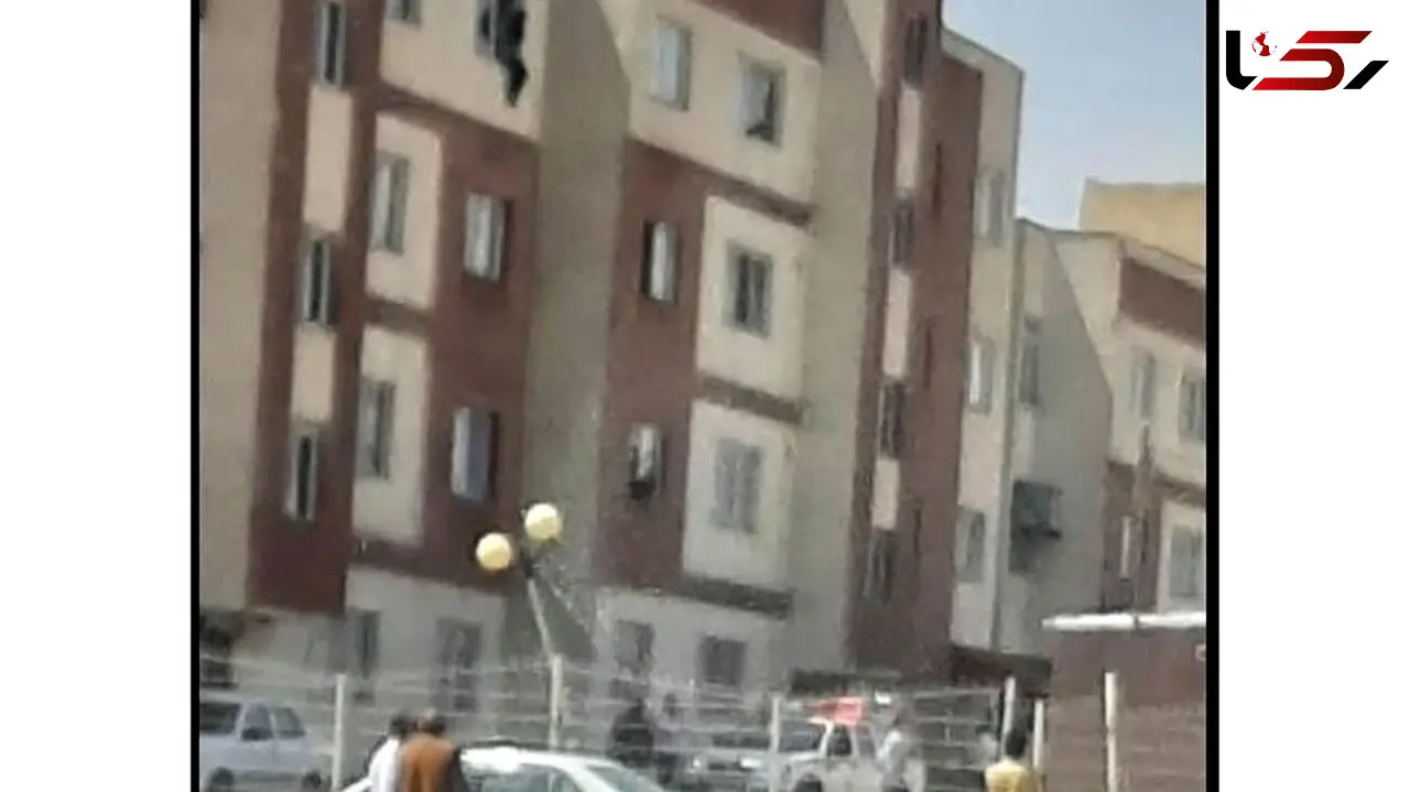 خودکشی دختر 16 ساله مشهدی از طبقه سوم خانه